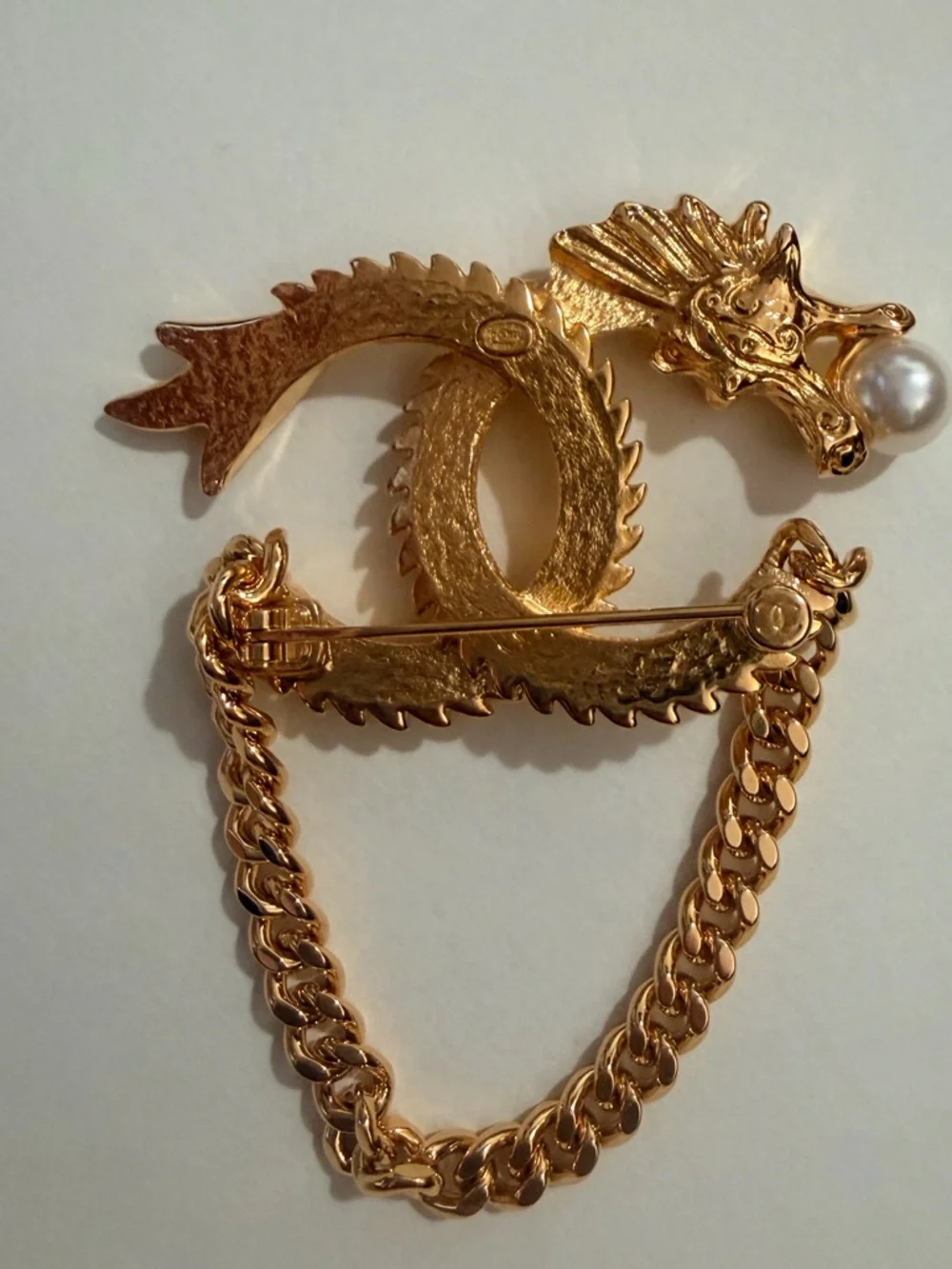 CHANEL Gold-Tone Dragon Brooch with Pearl Accent - Picture 3 of 7